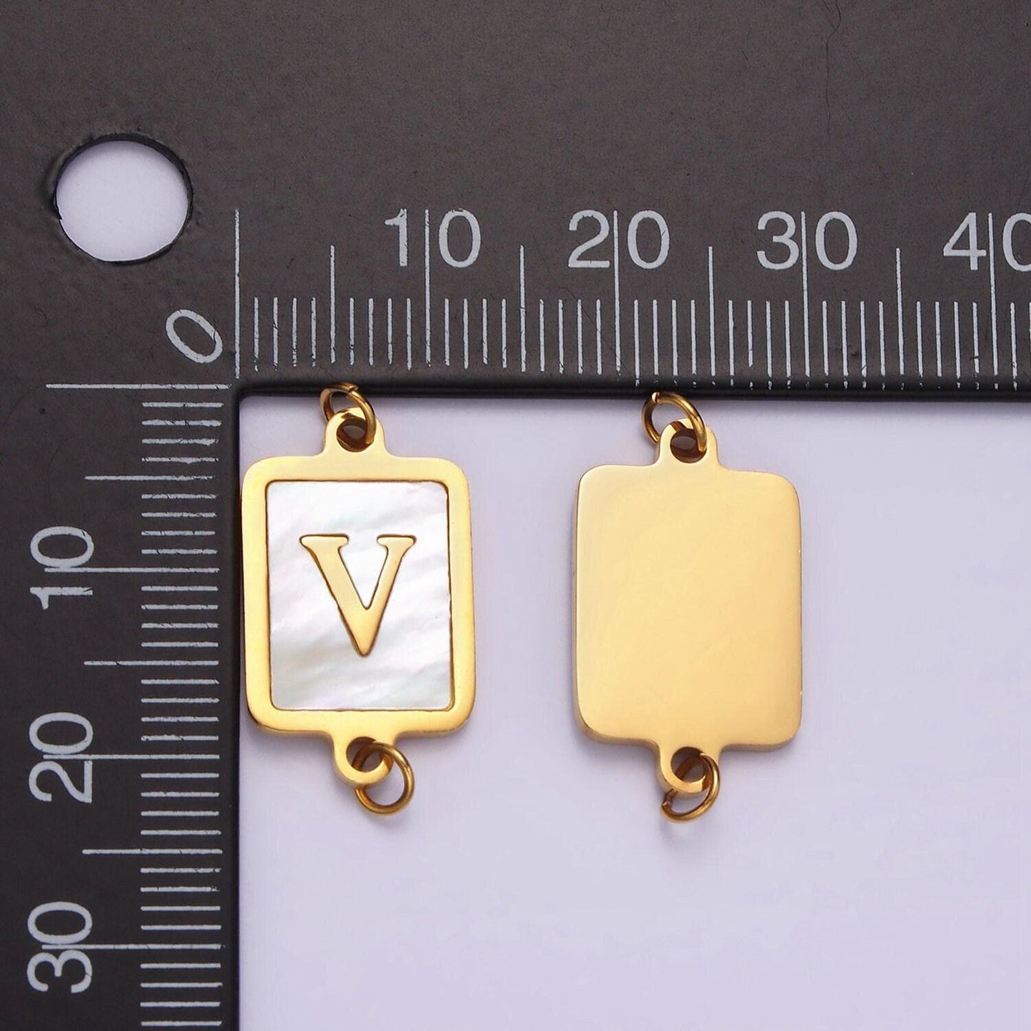 Gold initial name tag alphabet charm connector shell pearl letter pendant personalized jewelry link connector stainless steel