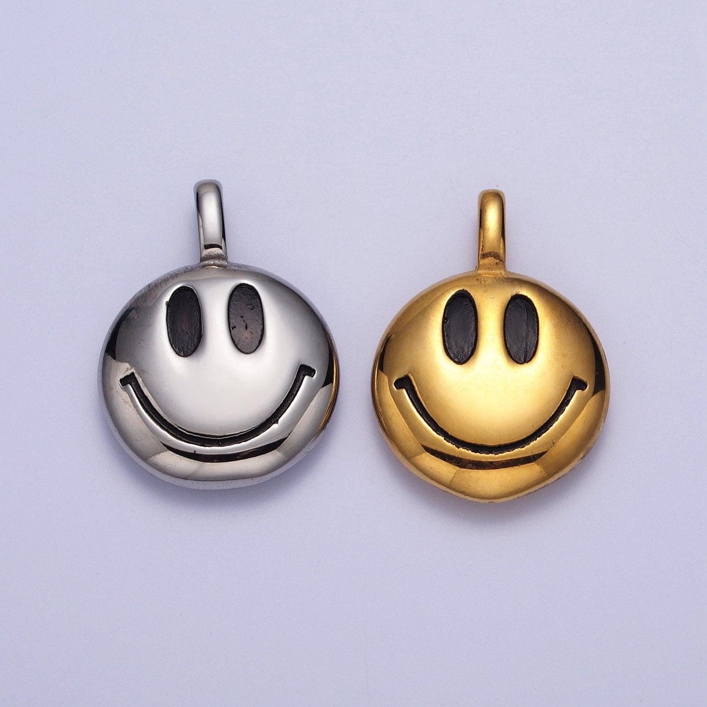 Round emoticon face stainless steel charm pendant in gold & silver happy face pendant | x661 x662