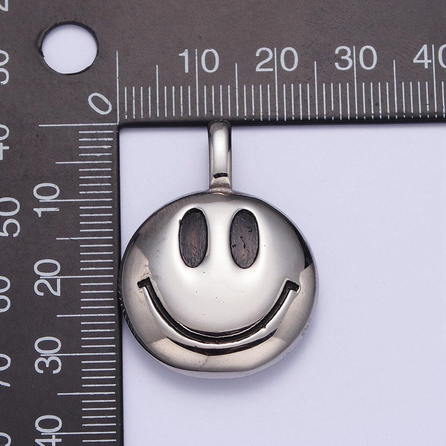 Round emoticon face stainless steel charm pendant in gold & silver happy face pendant | x661 x662