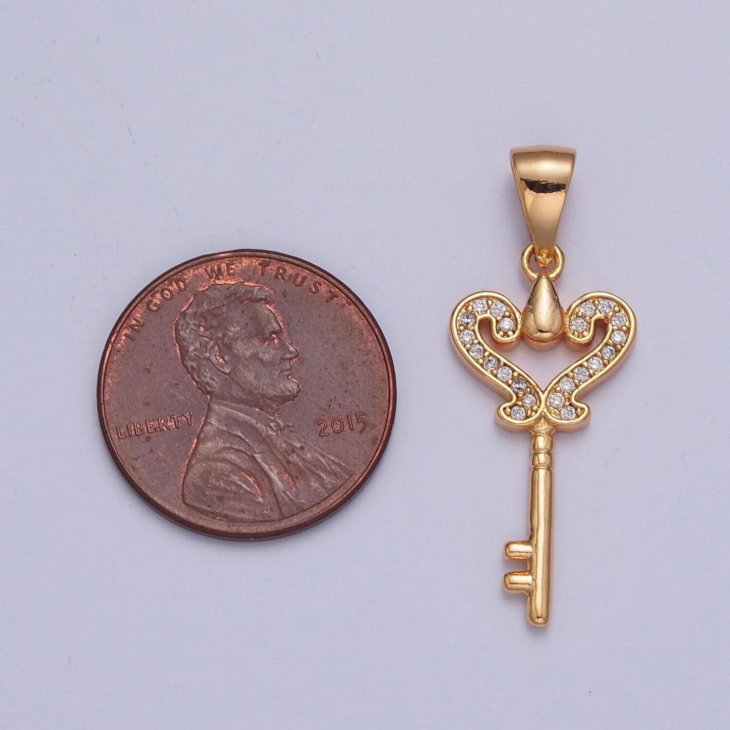 18k gold elegant dainty heart royal micro pave cz key pendant charm for jewelry necklace making | x-378