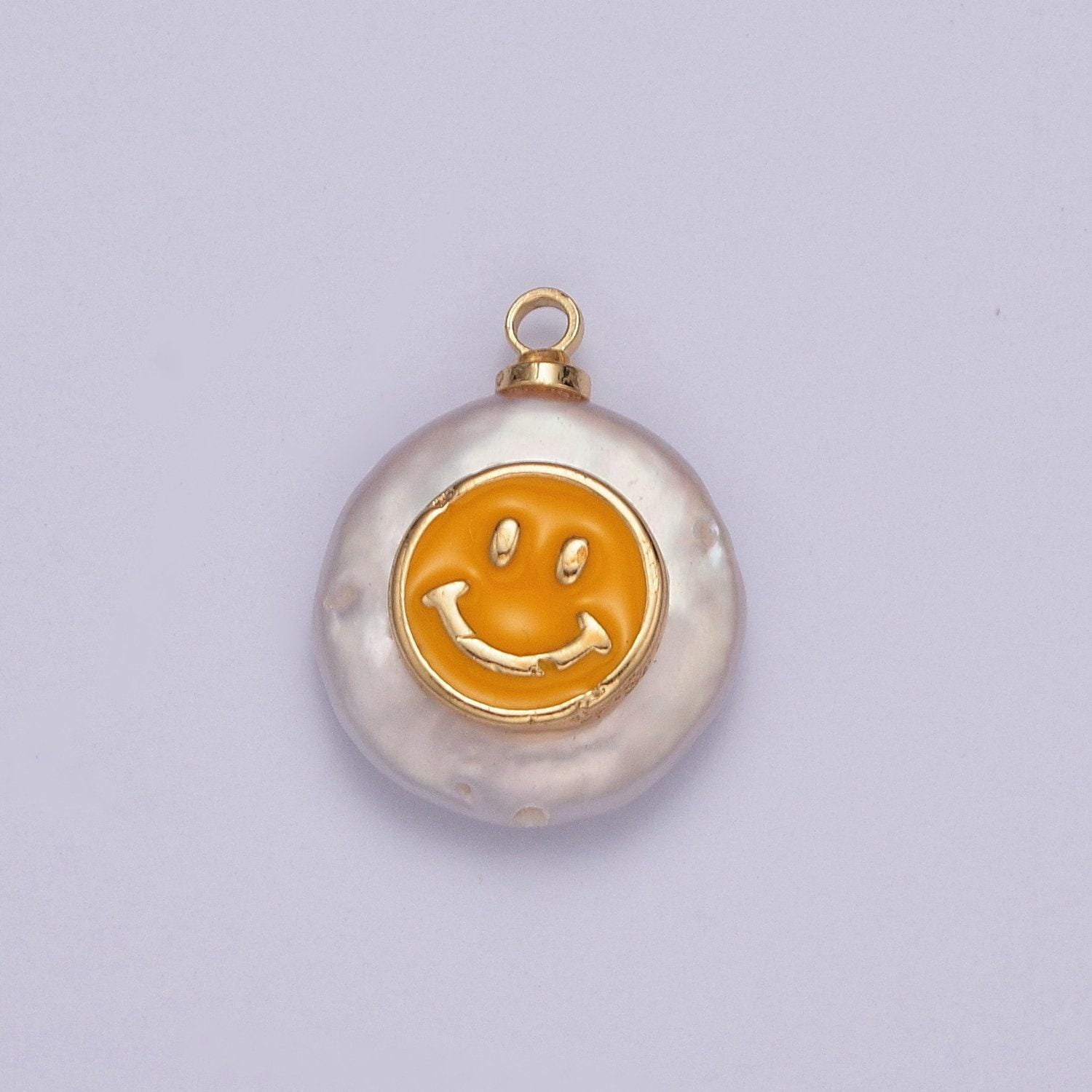 1pc dainty round white pearl face pendant, yellow enamel face charm, artificial white pearl smile pendant | x-154