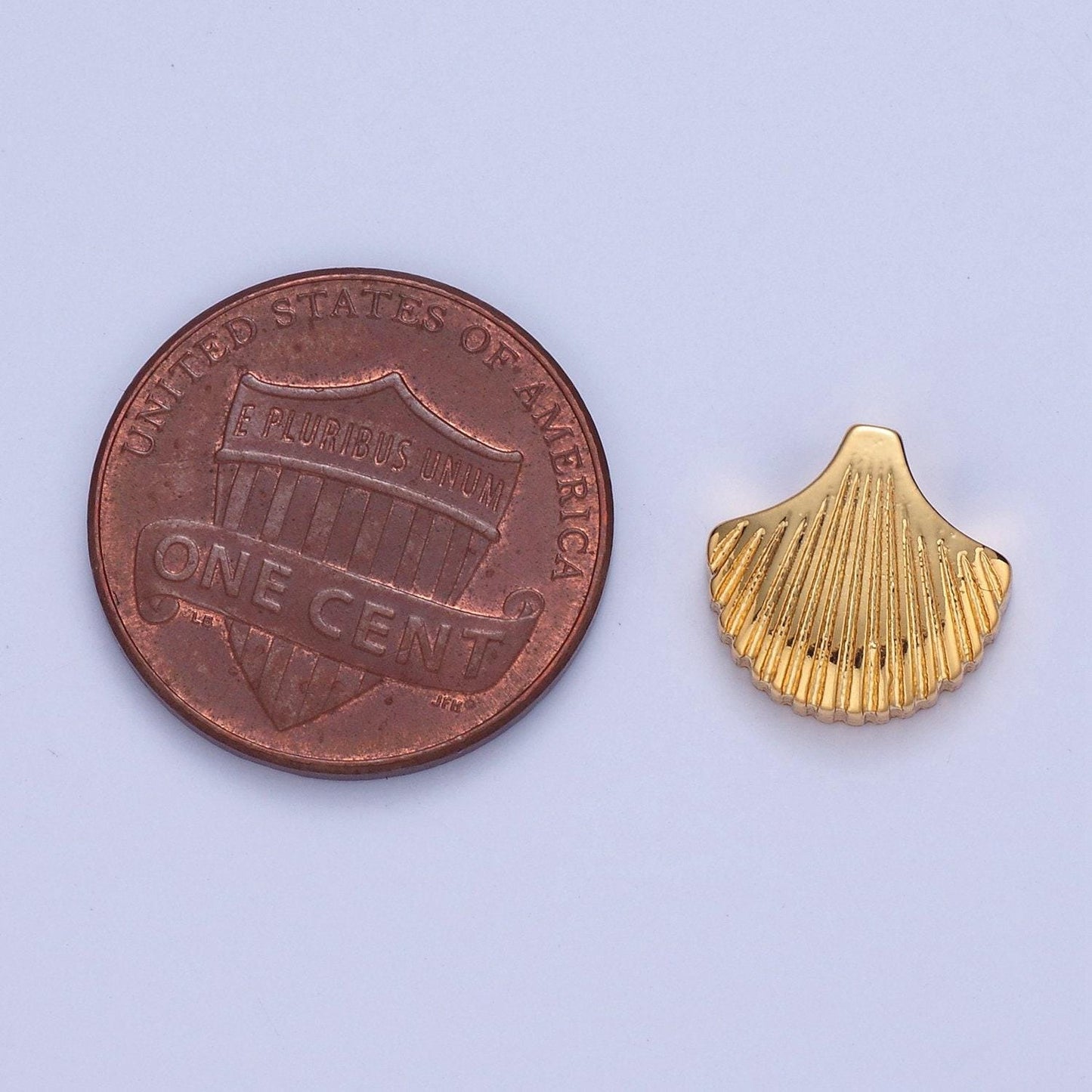 Dainty gold filled clam shell bead spacer for bracelet w-854