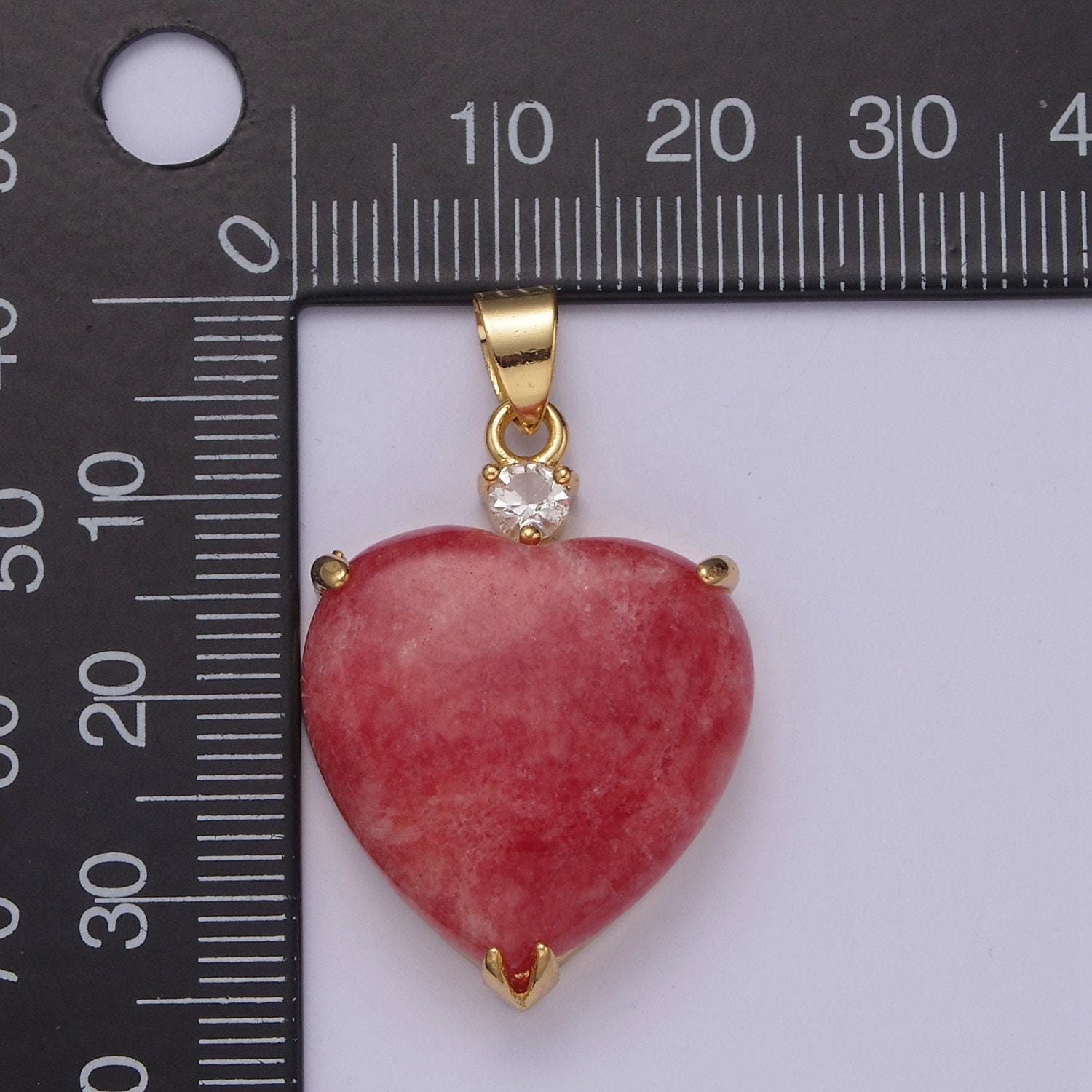 1x green, blue, red heart jade stone for necklace pendant