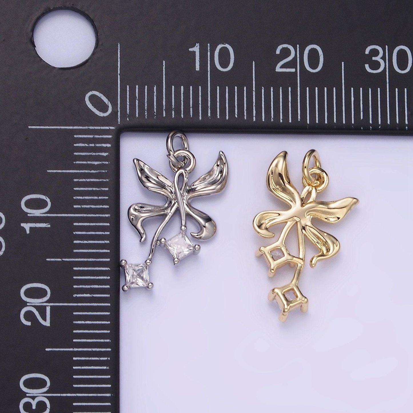 Mini micro paved butterfly with rhombus cz gold pendant | w543