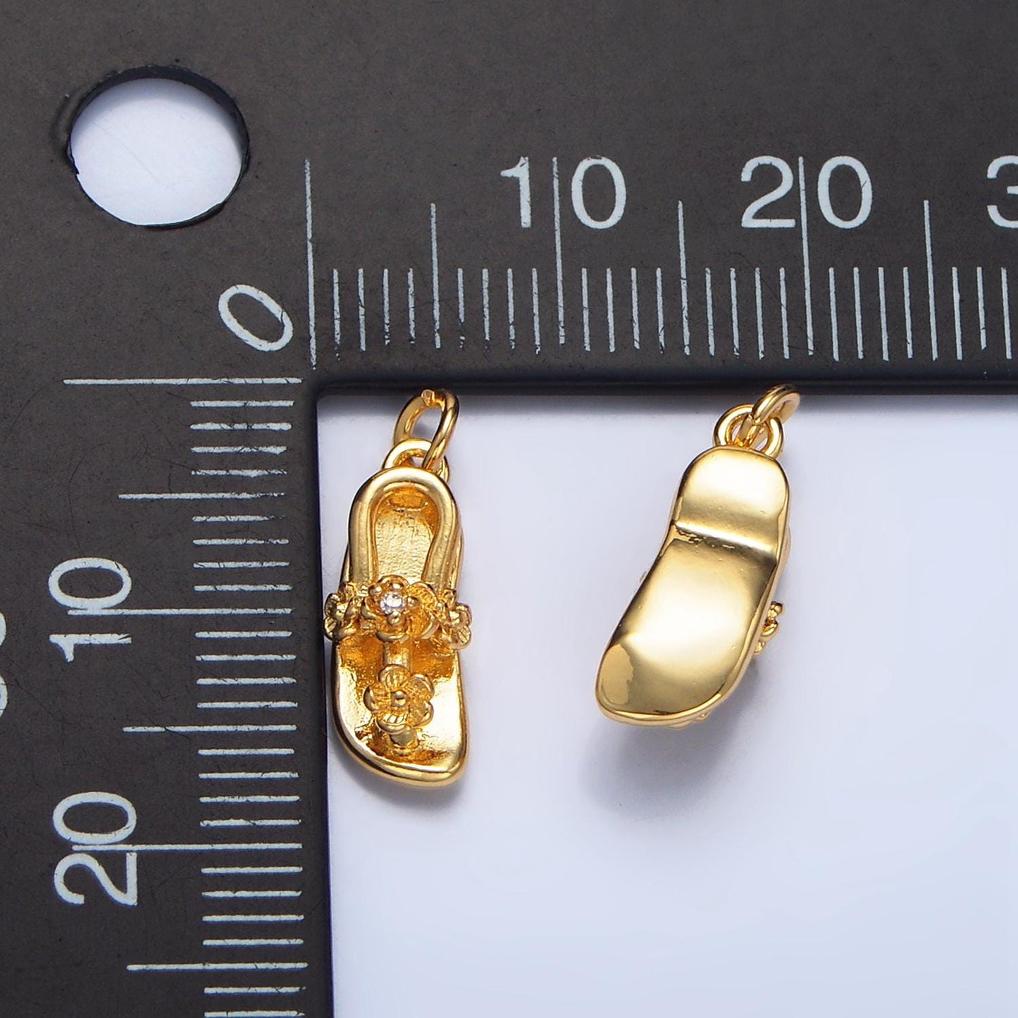 Dainty 24k gold filled sandal charm for necklace bracelet earring component small flipflop summer beach inspired pendant w024