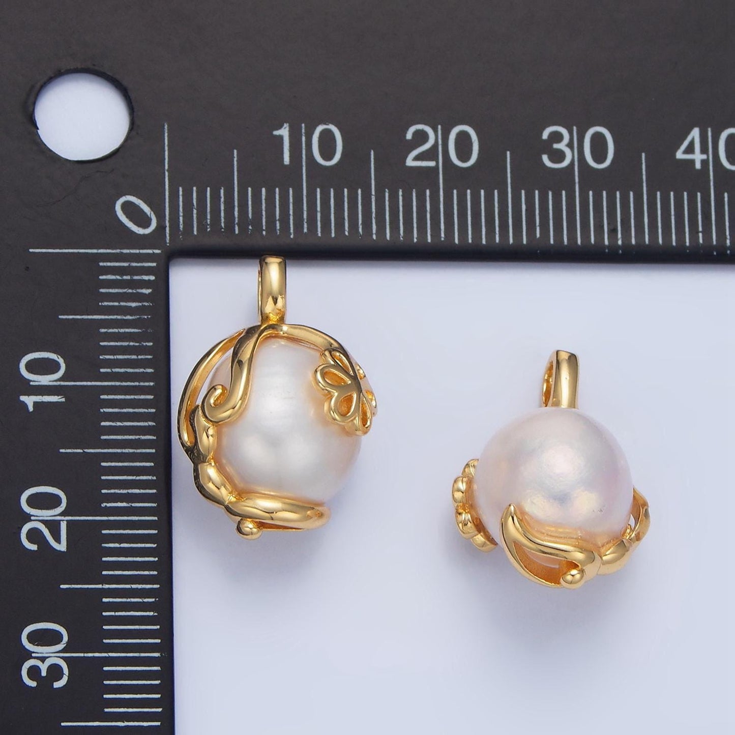 White shell pearl 24k gold filled design wrapped charm | p-1897