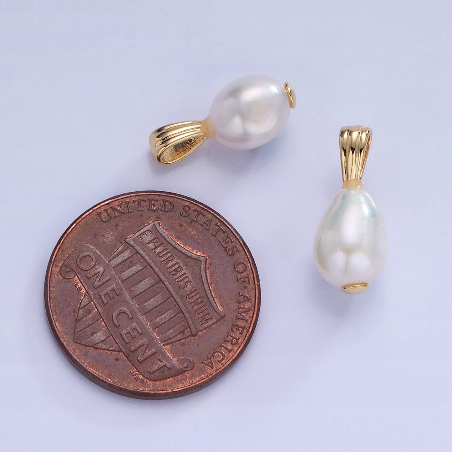 14k gold filled ringed baroque white freshwater pearl lined bail pendant | p-1729