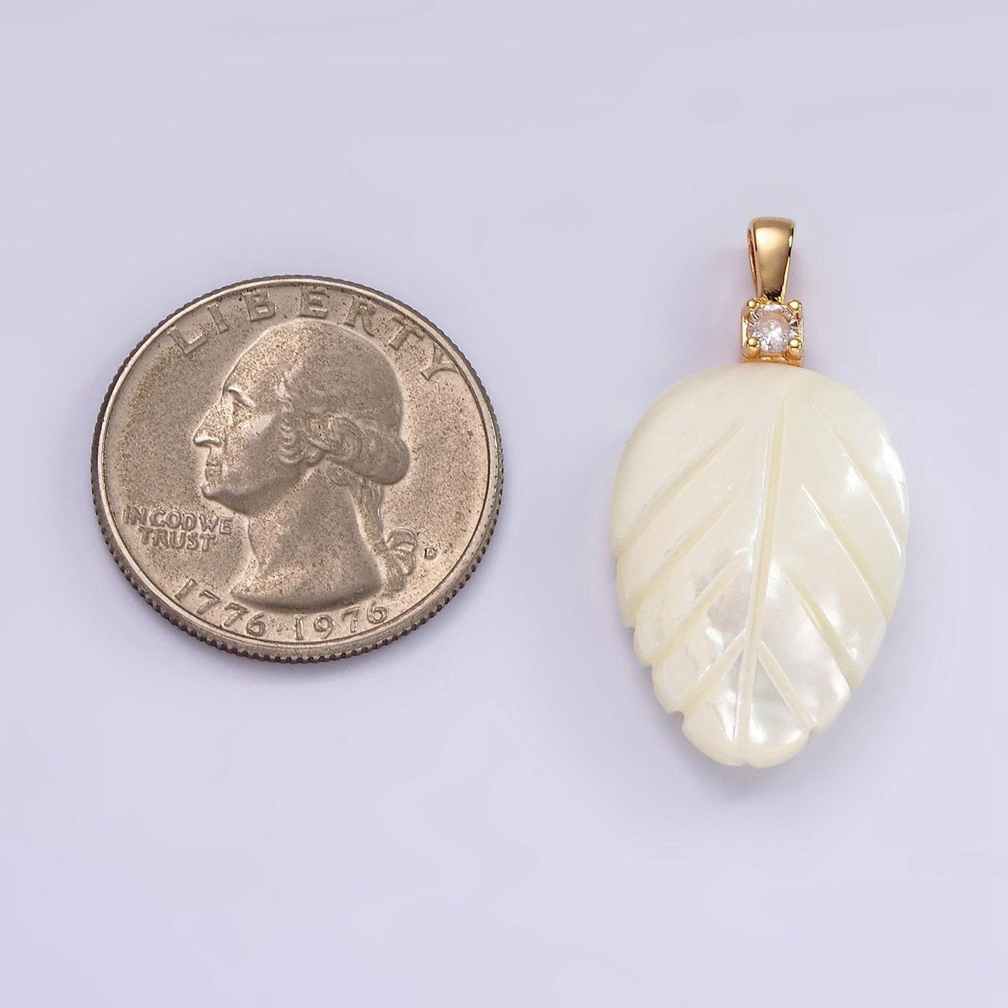 14k gold filled 35mm clear cz shell pearl nature leaf pendant | p-1652