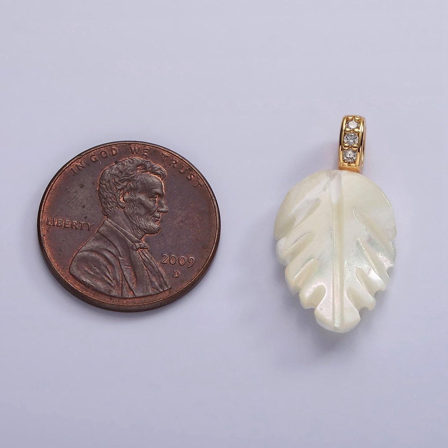 14k gold filled 24mm shell pearl nature plant leaf micro paved cz bail pendant | p1638