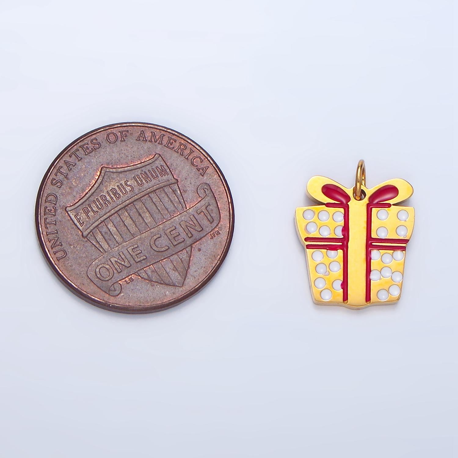 Enamel dotted christmas present stainless steel holiday charm | p-1511