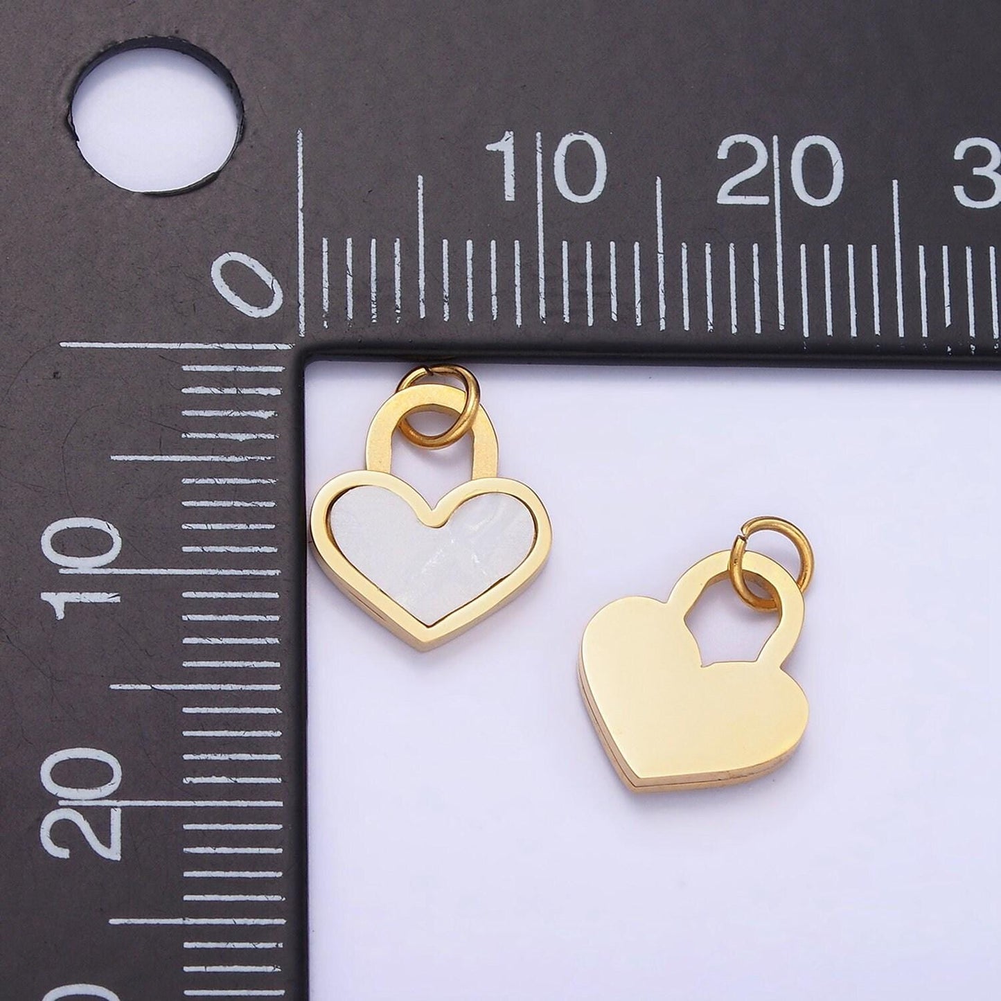 Stainless steel shell pearl heart padlock charm | p-979