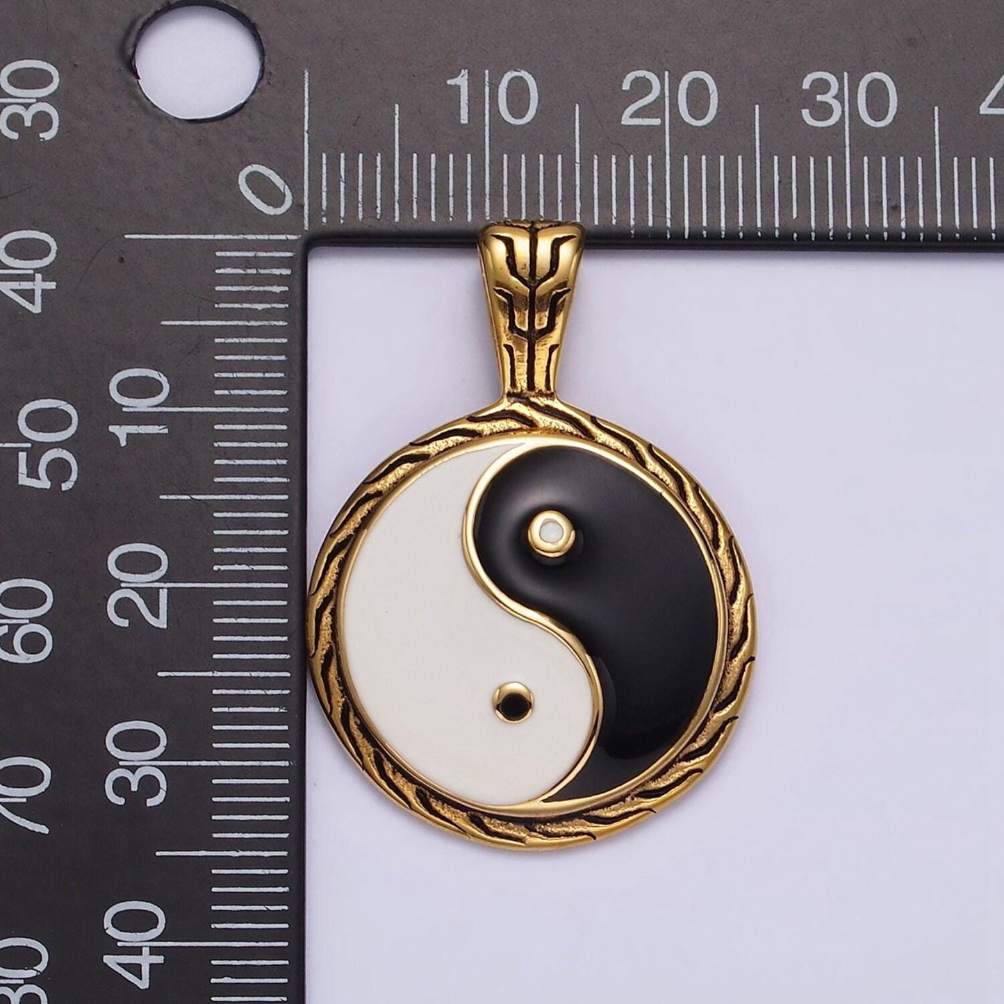 Medallion charm stainless steel taiichi yin yang pendant in silver & gold tarnish free pendant for unisex jewelry couple charm | p723