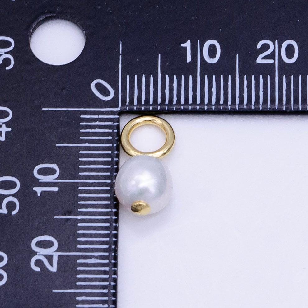 Mini pearl charm dangle drop pendant in 16k gold filled pendant p-1598
