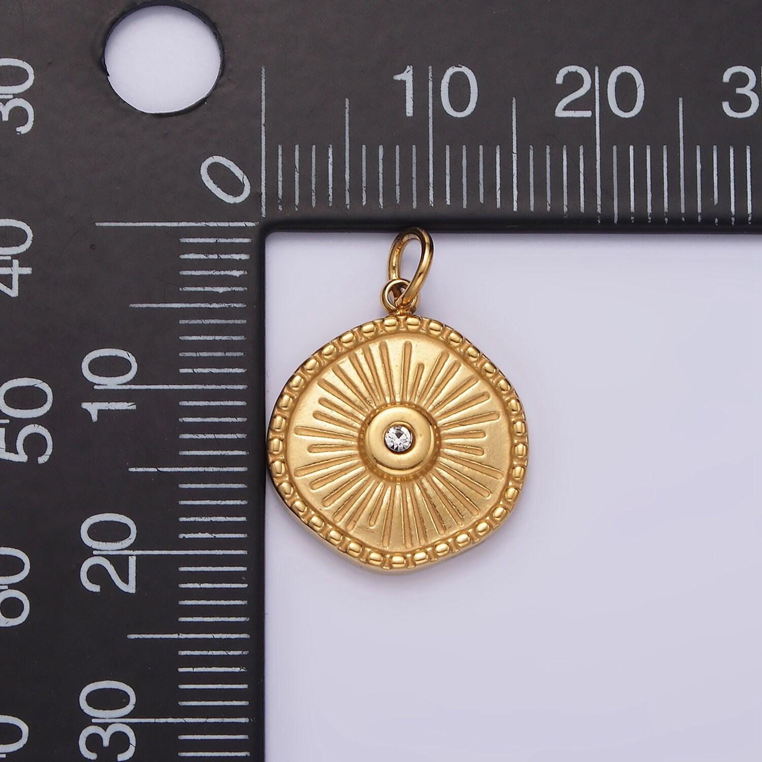 Stainless steel gold radial sun pendant charm for necklace bracelet celestial jewelry | p-651