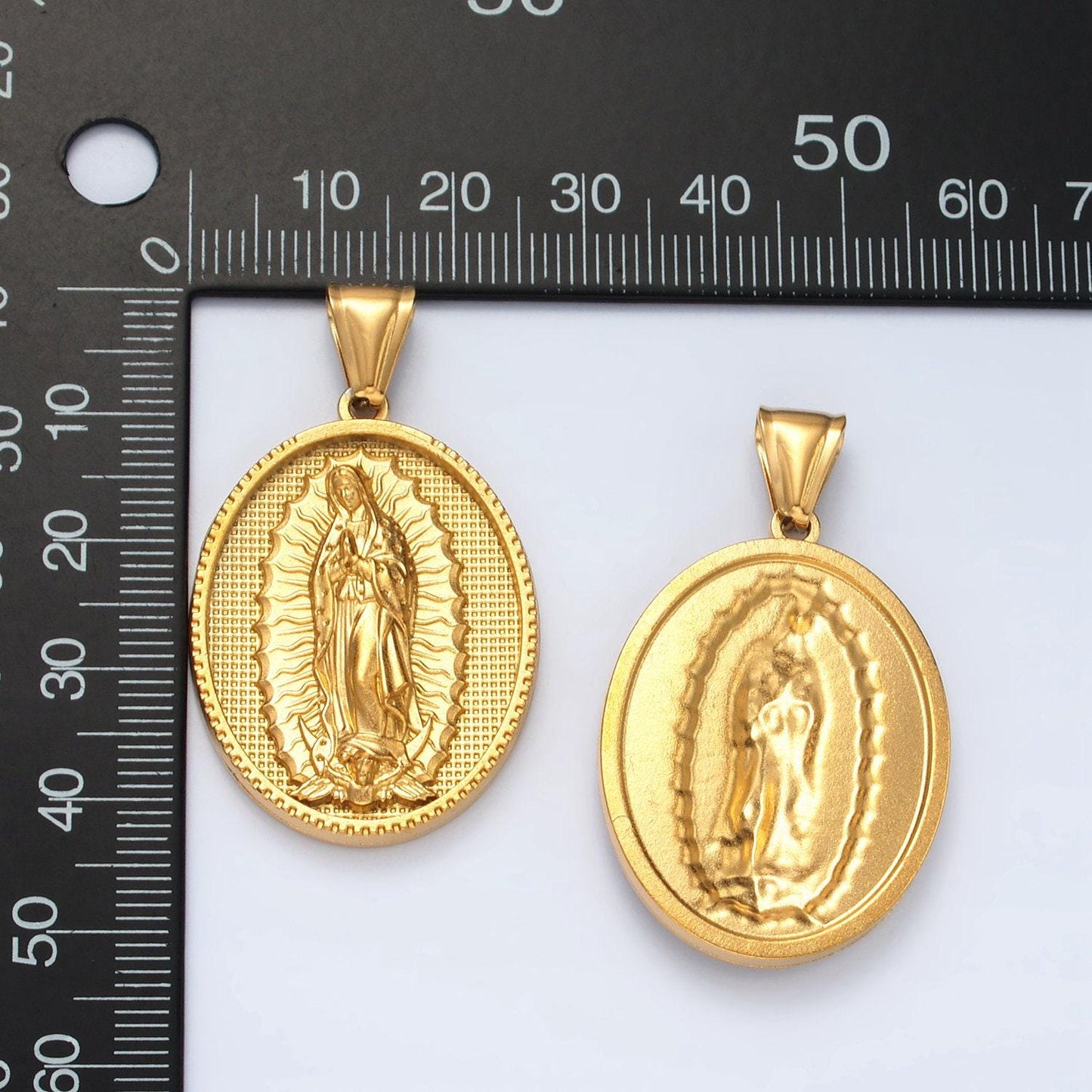 Bold gold lady guadalupe on oval charms stainless steel virgin mary pendant catholic religious necklace charm p1471