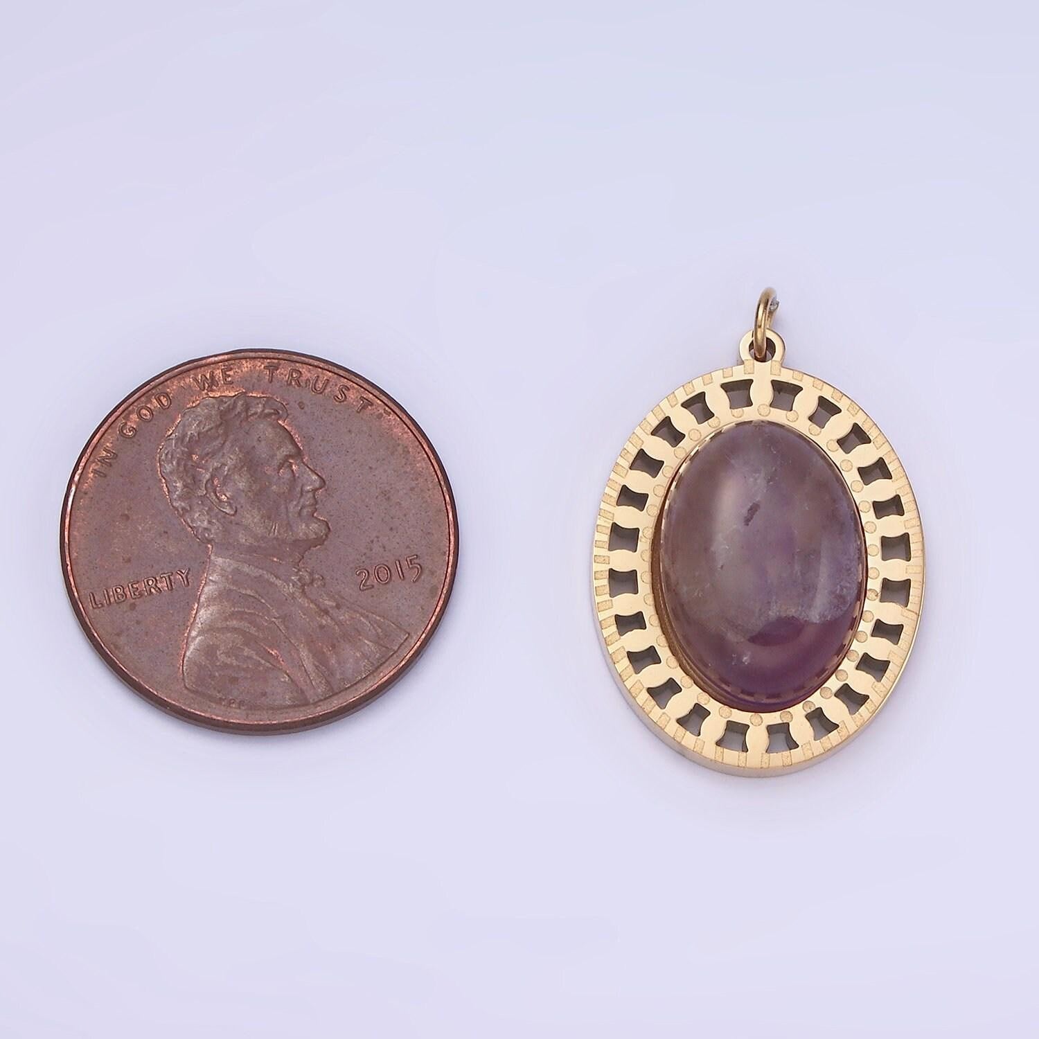 Oval purple amethyst gold stainless steel charm medallion pendant | p-1405