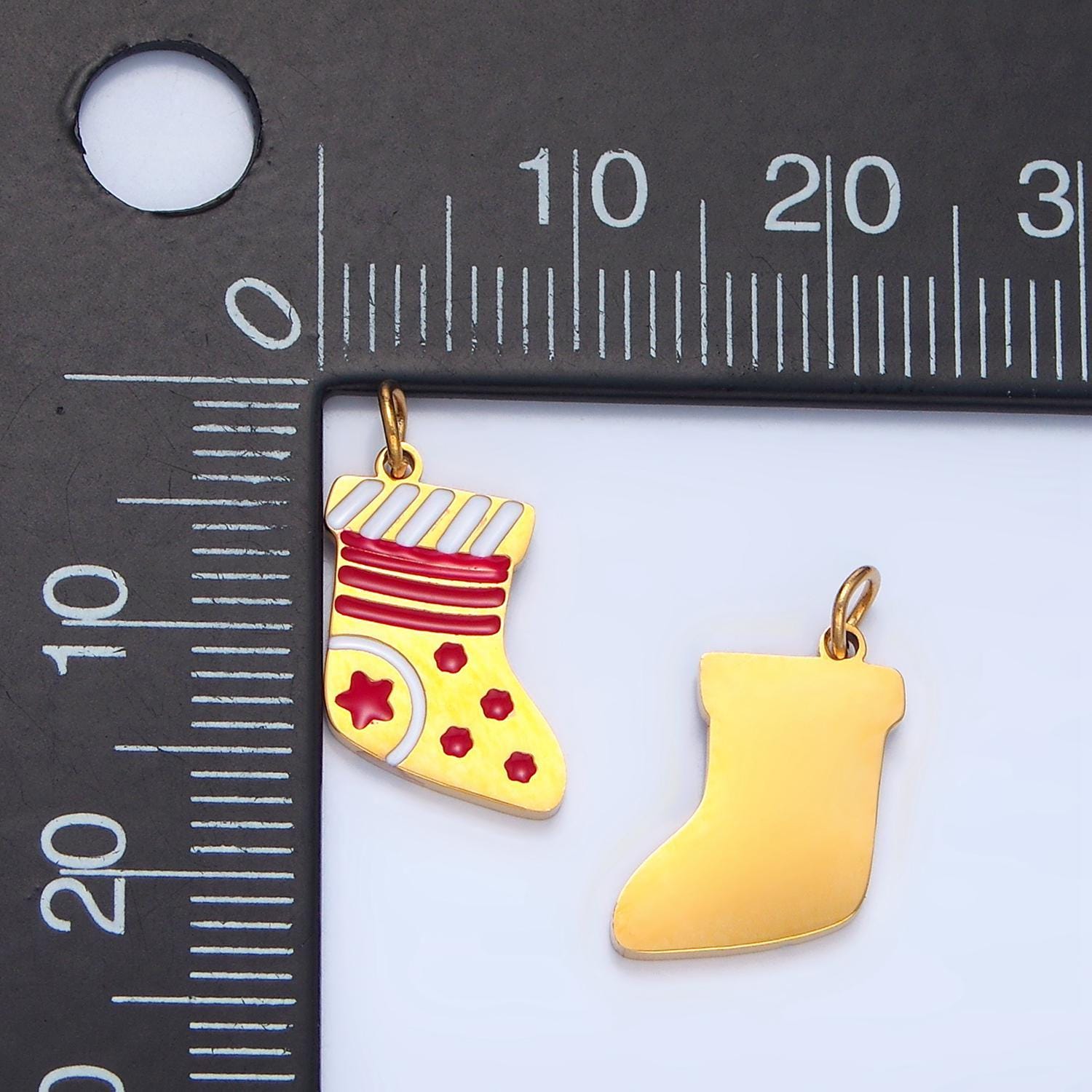 Limited edition gold santa claus reindeer snowman charm dainty gold enamel christmas charms for bracelet necklace jewelry supply