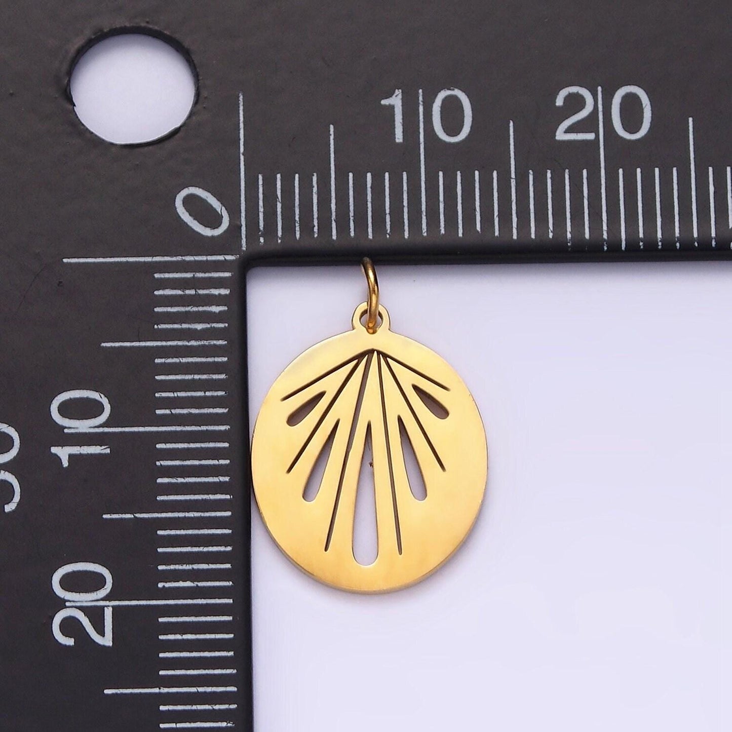 Stainless steel sunburst geometric teardrop lined open oval charm | p1359
