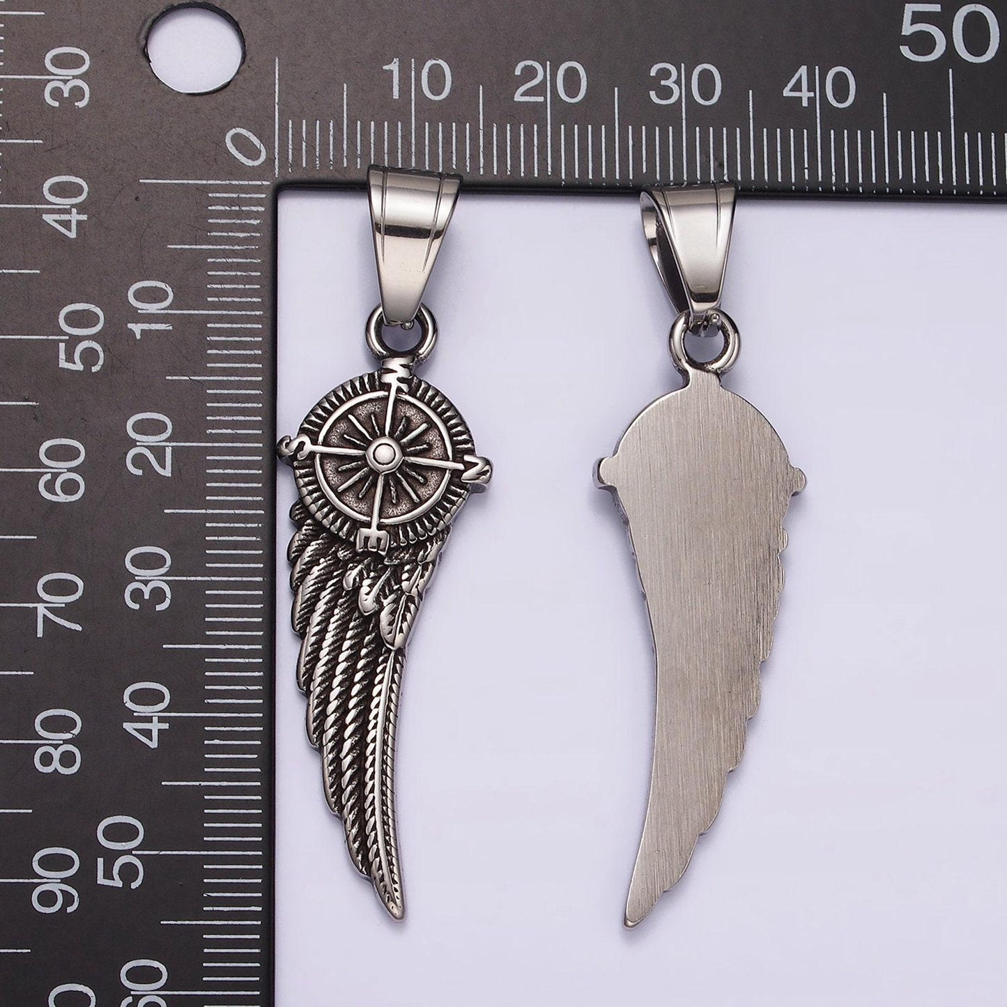 Stainless steel wing with a compass pendant for men woman jewelry supplies component | p-1180