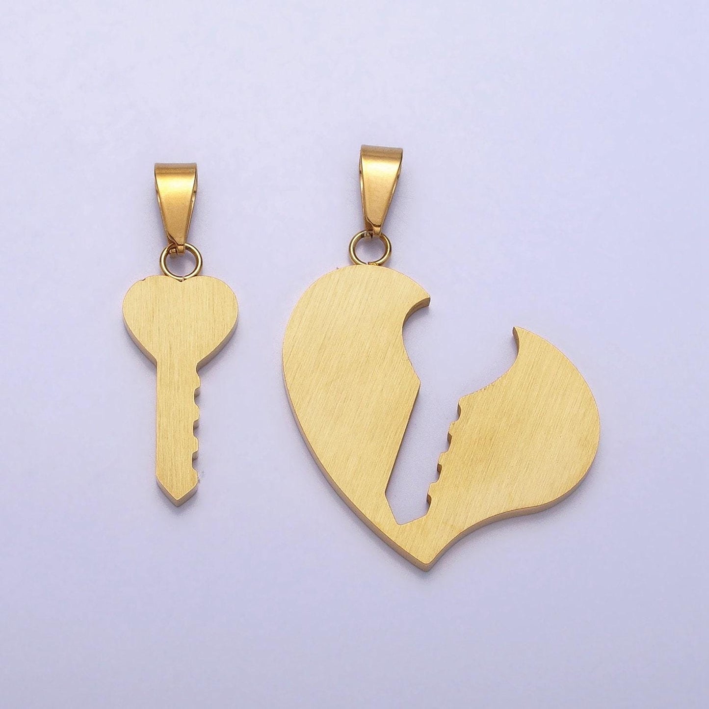 1 set stainless steel gold key pendant charm - key to my heart love necklace charm for couple handmade jewelry gift idea p-1124