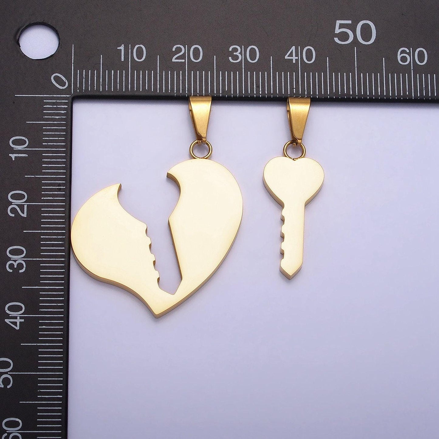 1 set stainless steel gold key pendant charm - key to my heart love necklace charm for couple handmade jewelry gift idea p-1124