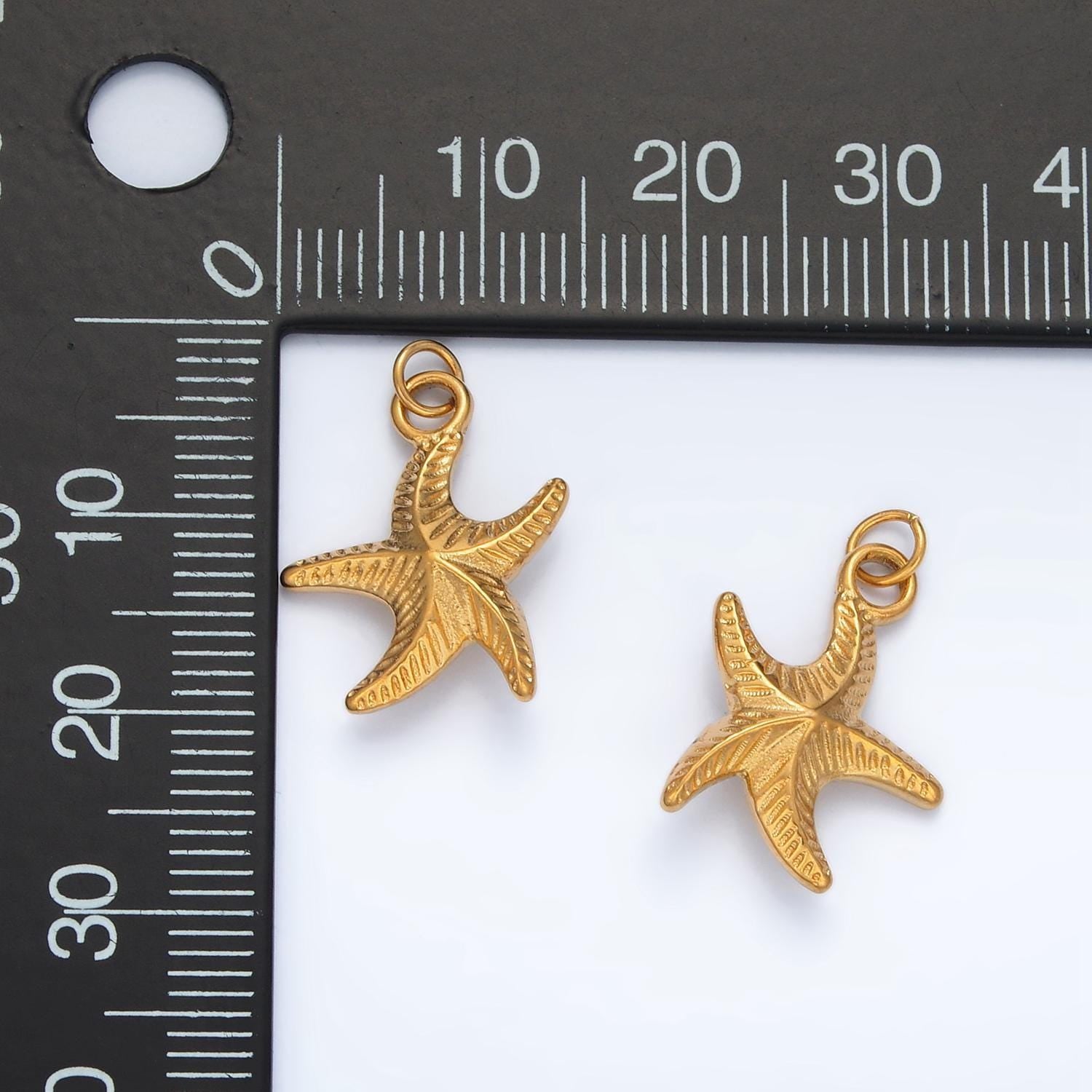 Stainless steel strip textured starfish ocean charm | p-1047