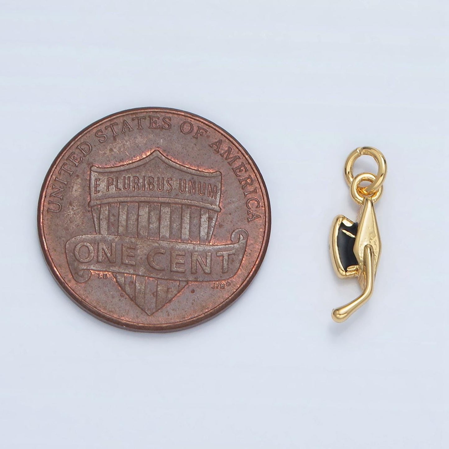 Dainty gold graduation cap charms for grad cap charm necklace bracelet charm gift for graduation idea n822