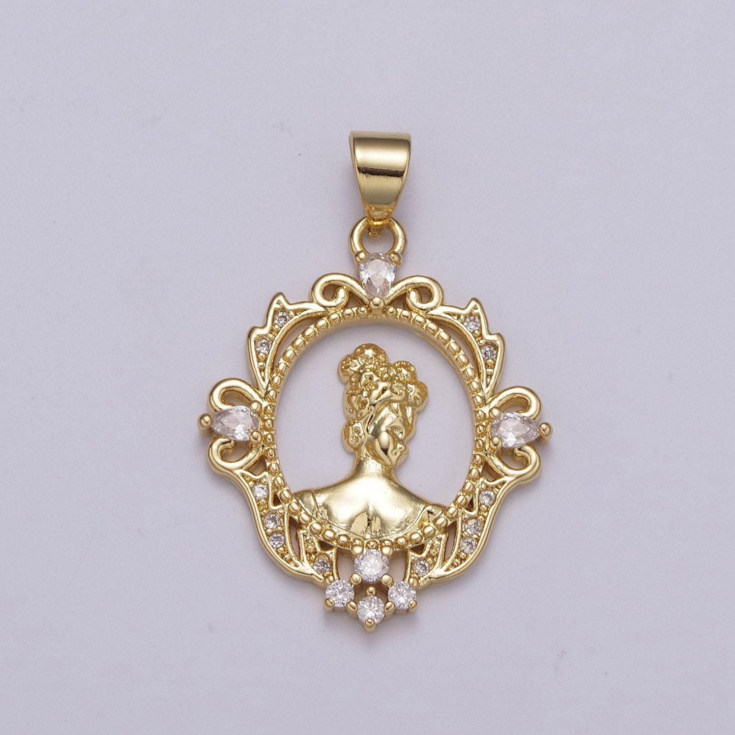 Dainty gold cameo pendant victorian inspired queen in the mirror n-529
