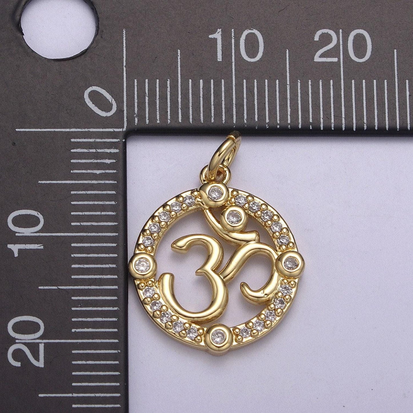 Hindu om symbol charm pendant, om charm pendant for necklace n-248