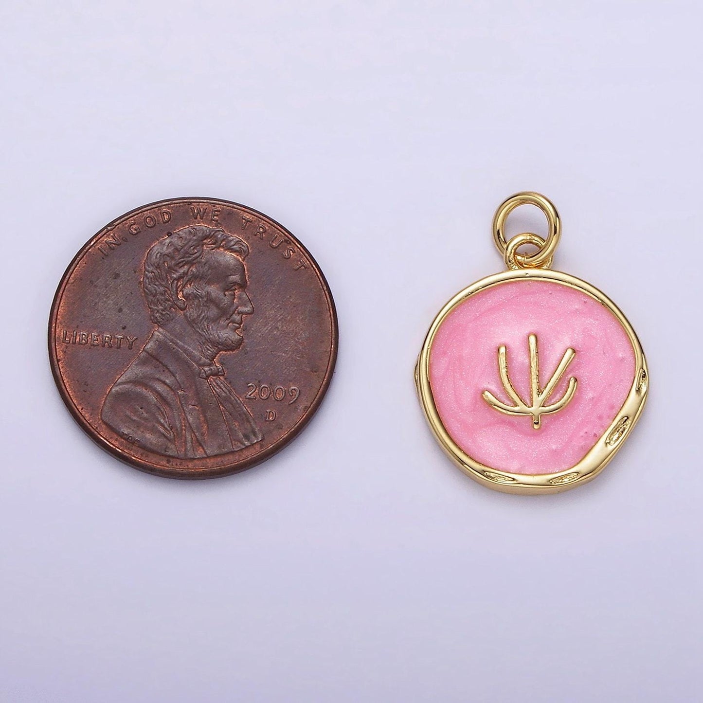 16k gold filled tree doodle line seaweed broken white, pink sparkly enamel stamped dented round charm | n1771 n1772