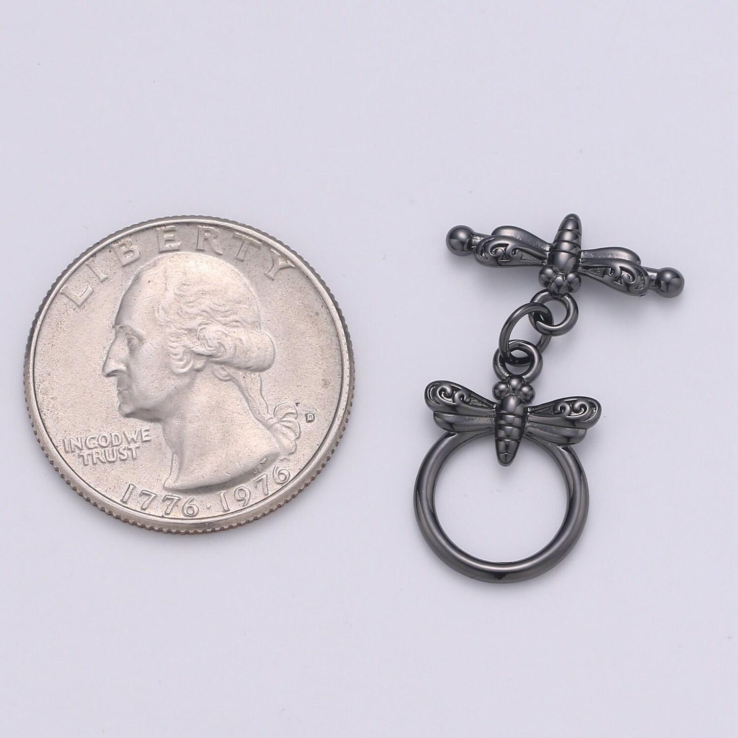 Wholesale gold toggle clasp, rose gold , black, silver bee toggle clasps fancy design ot clasp bulk supply for bracelet necklace component