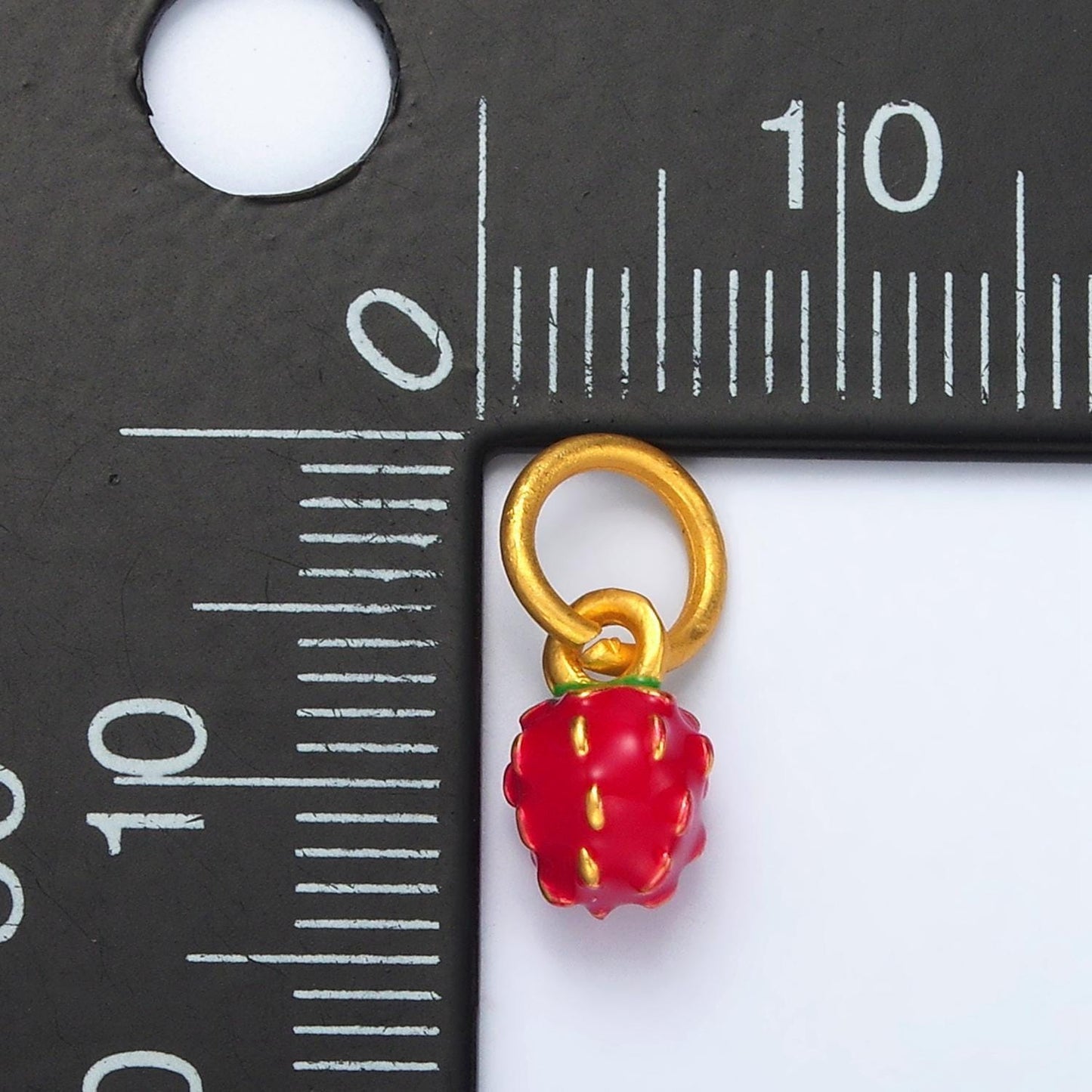 24k gold filled tiny bumpy strawberry fruit charm | m-264