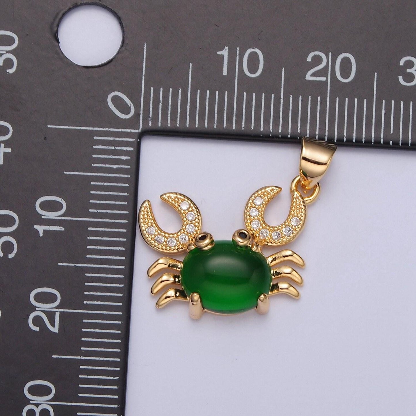 24k gold filled crab pendant, micro pave crab claws & oval green stone, sea wildlife crustaceans pendant for diy jewelry making, j-599