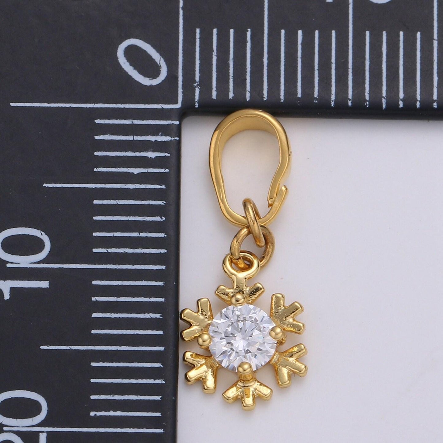 Solitaire 24k gold plated charm, snow flake cz pendant ,single cubic mini pendant, dainty bracelet earring necklace charm, pdgf- 2102