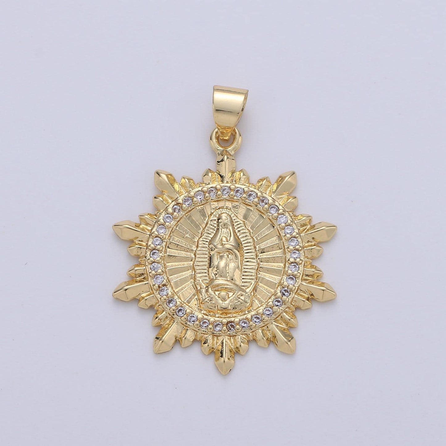 Virgin mary medallion scalloped edge, decorative edge, round coin pendant in 24k gold filled religious jewelry charm pendant for necklace