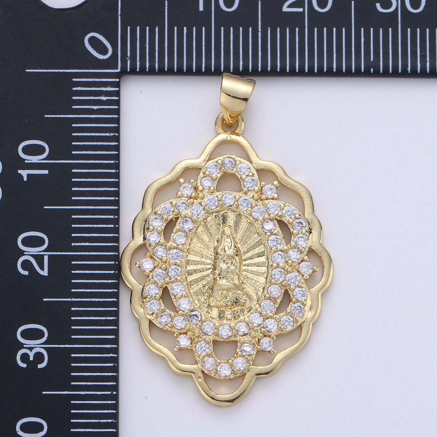 Gold medallion virgin mary pendant pendant round coin pendant in 24k gold filled religious jewelry charm pendant for necklace i-640