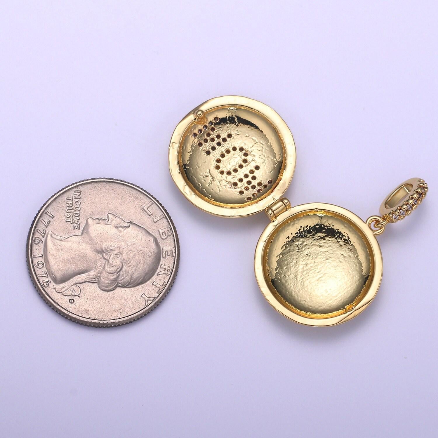 Gold best mom ever micro pave locket pendant, gold silver open locket cubic zirconia pave mom charm necklace