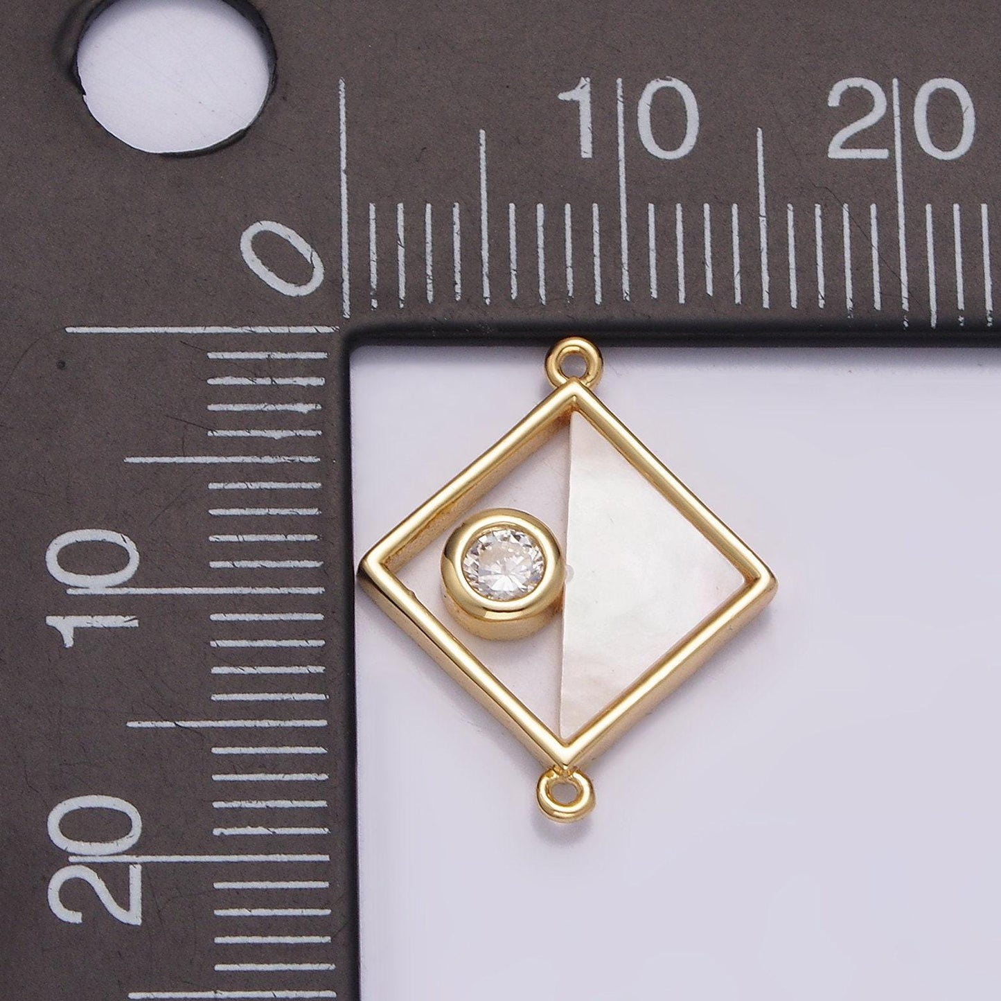 Rhombus bezel pearl connector pendant mini cz charm connector bracelet necklace in 16k gold filled findings g-700
