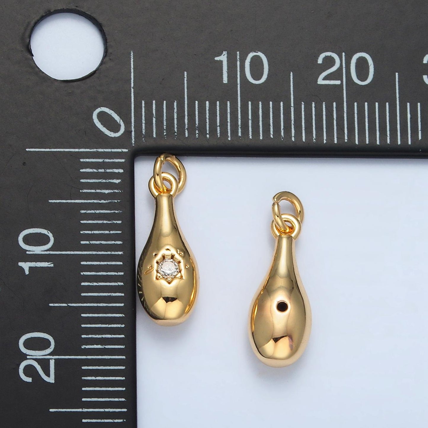 24k gold filled teardrop center cz paved charm in gold & silver | e-394