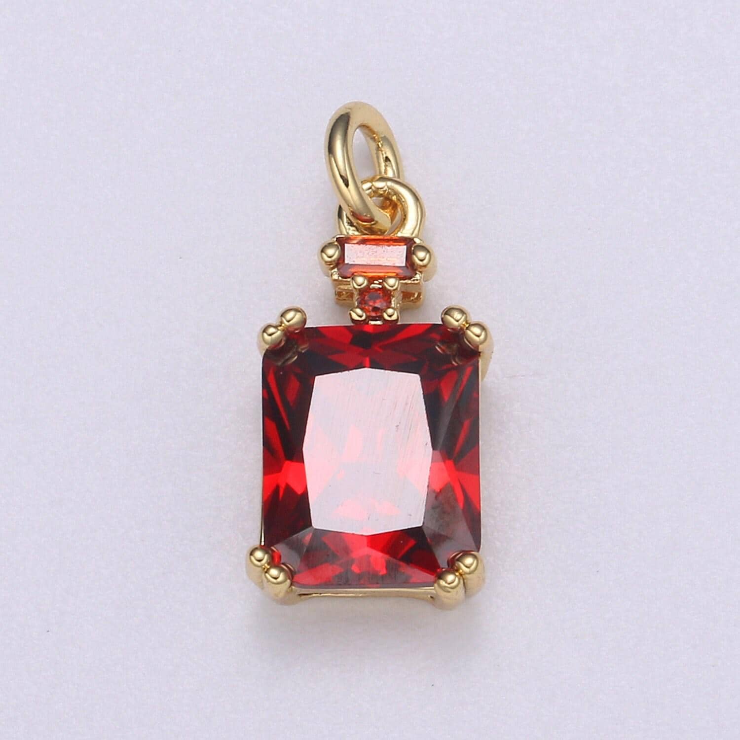 1x emerald cut charm gold pendant, solitaire cz charm for statement jewelry, sophisticate vintage design, e247