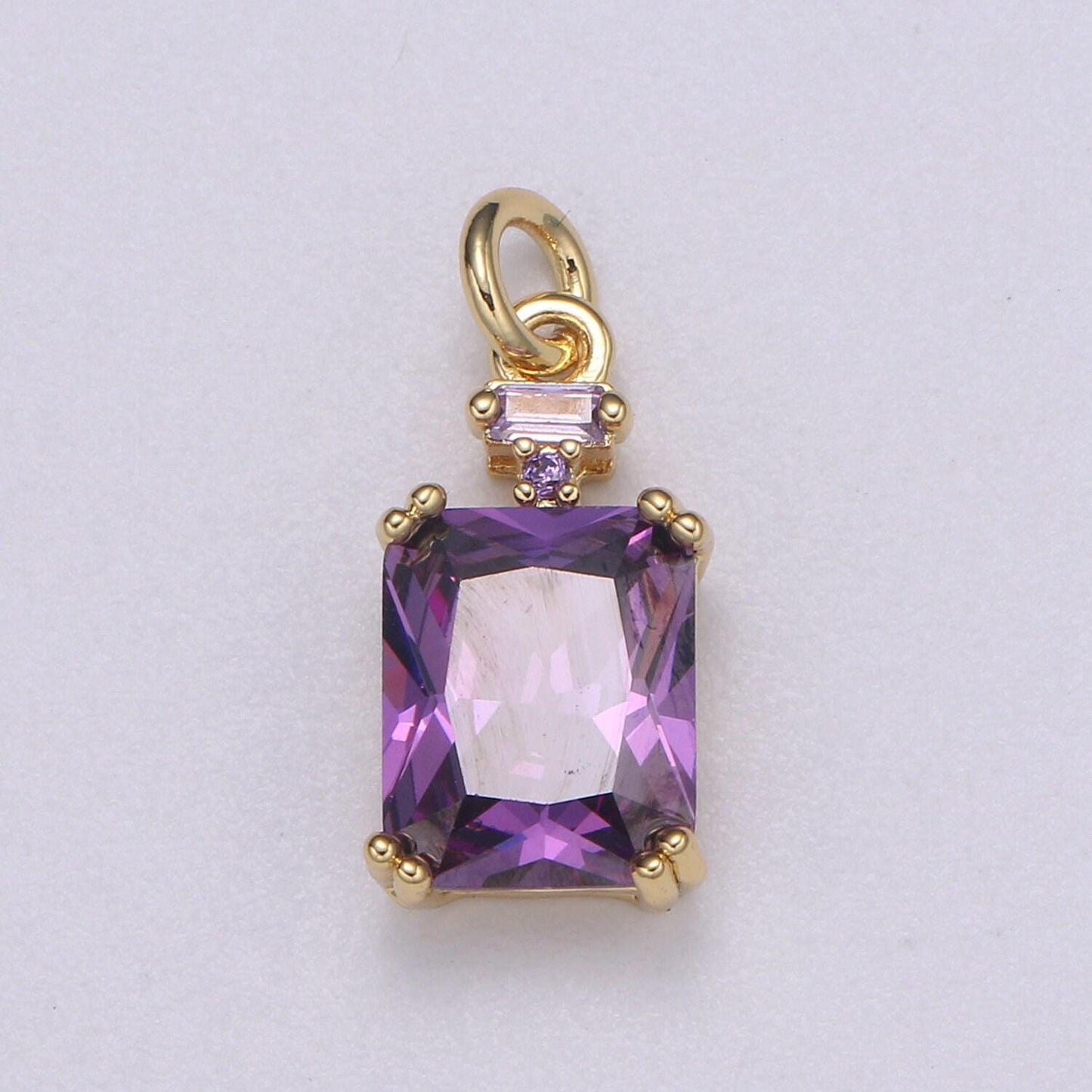 1x emerald cut charm gold pendant, solitaire cz charm for statement jewelry, sophisticate vintage design, e247