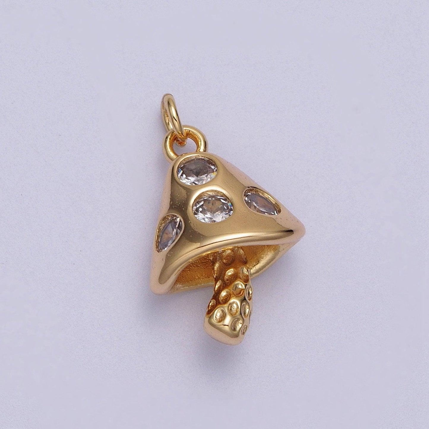 Small mushroom pendant 16k gold filled | diy fashion jewelry charm add on necklace bracelet earring | e076
