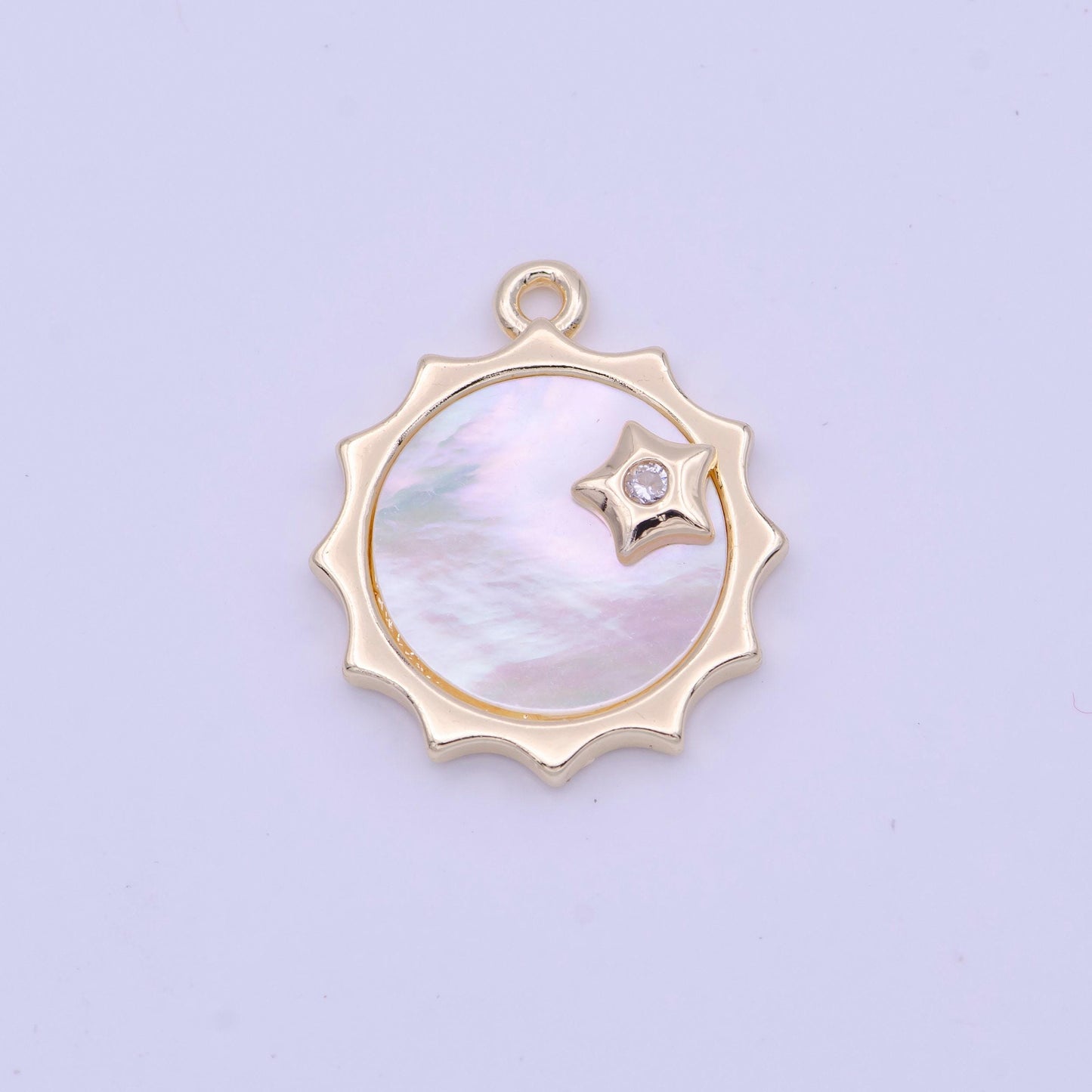 Dainty sun mother of pearl charm 20.8x17.9mm gold plated celestial charm pearl pendant for minimalist jewelry d-101