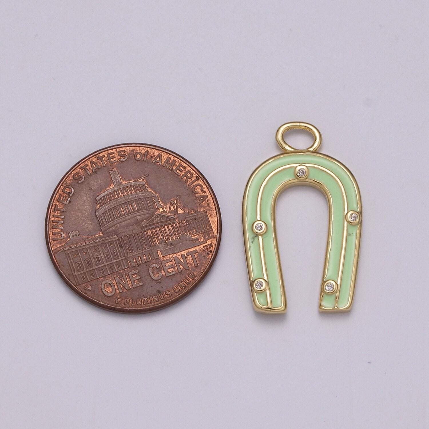 Enamel horse shoe pendant- gold dainty u charm epoxy horseshoe charm - for necklace bracelet earring component m-859