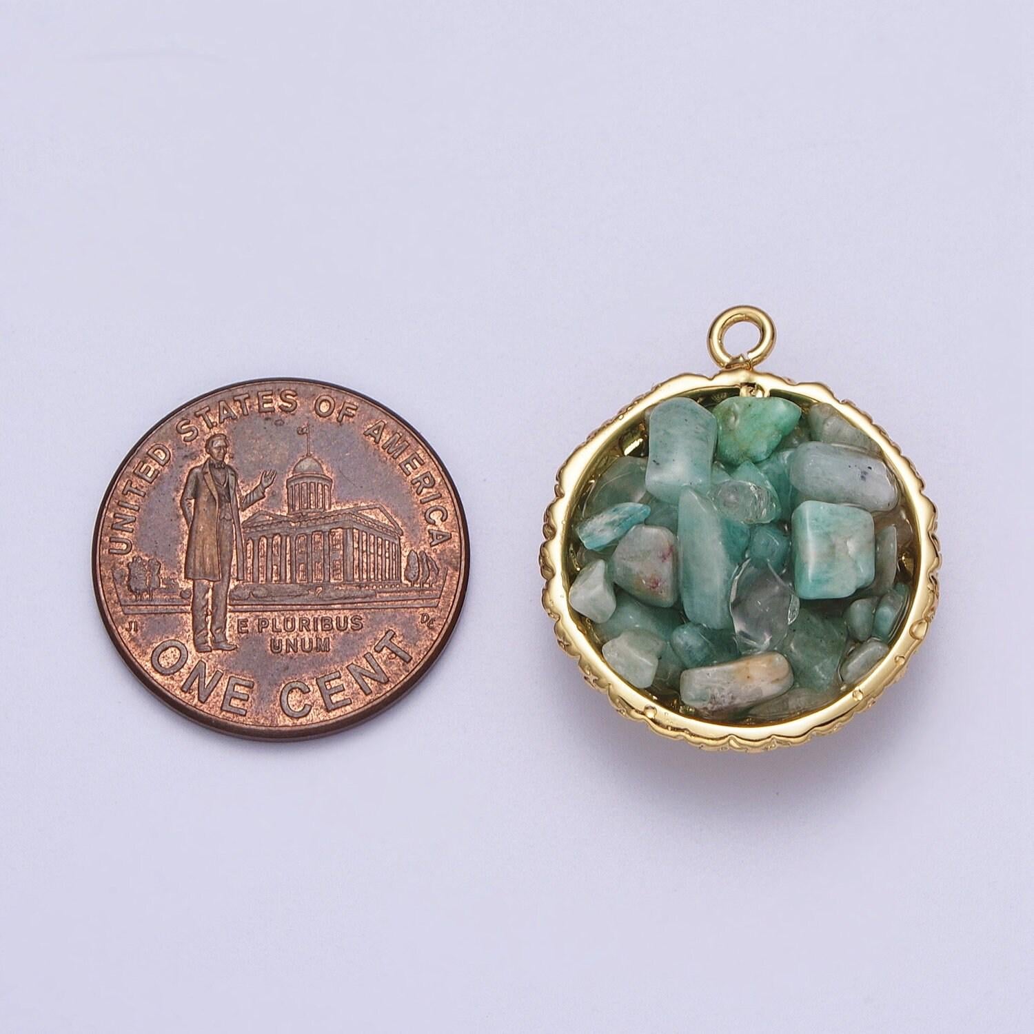 Mini disc with tumbled howlite, pink quartz, blue lapiz, onyx, amazonite chips gemstone charm wholesale bulk for necklace bracelet c328