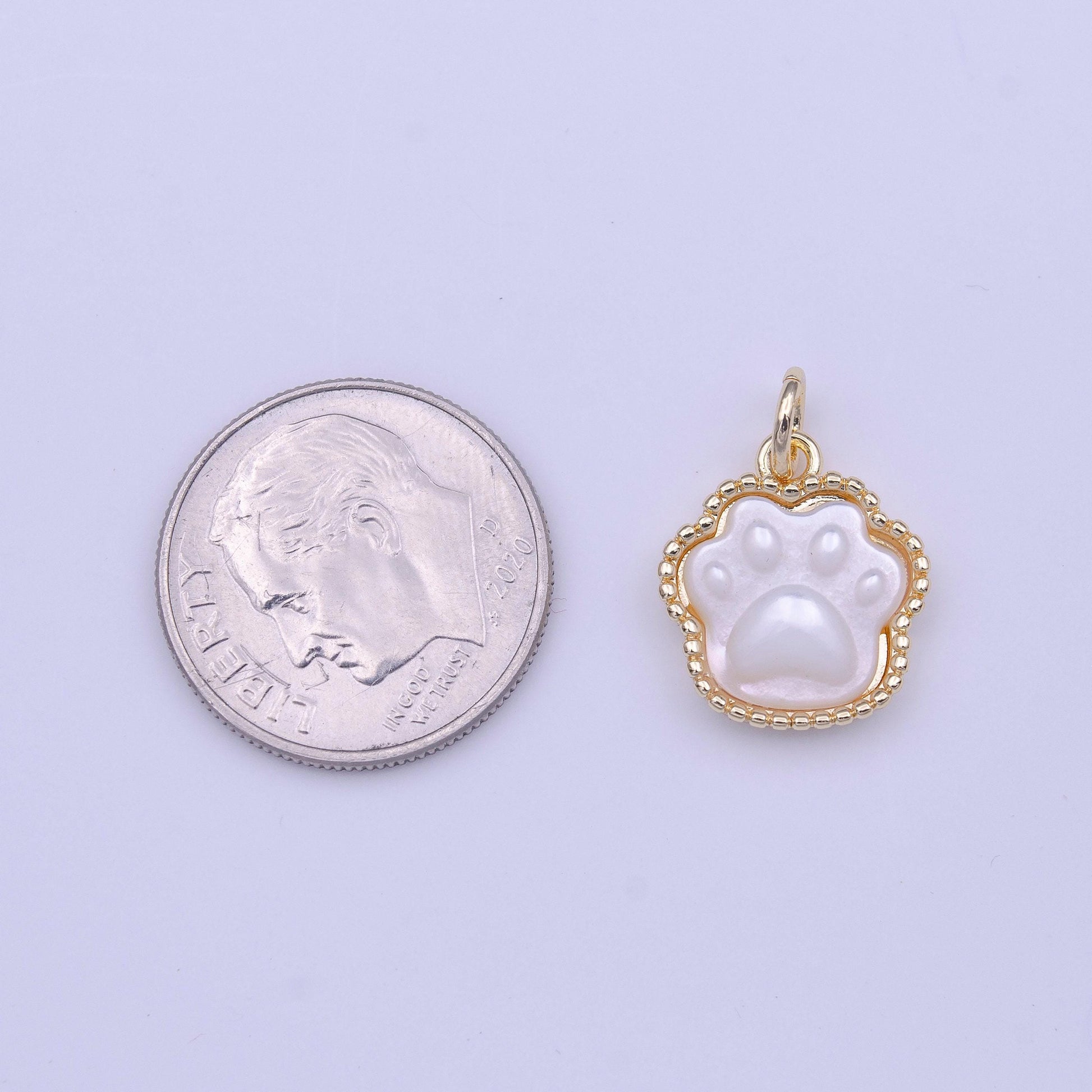 Mini dog paw charm for bracelet necklace earring component white shell pearl puppy dog cat bear animal pendant pet jewelry collar charm c427
