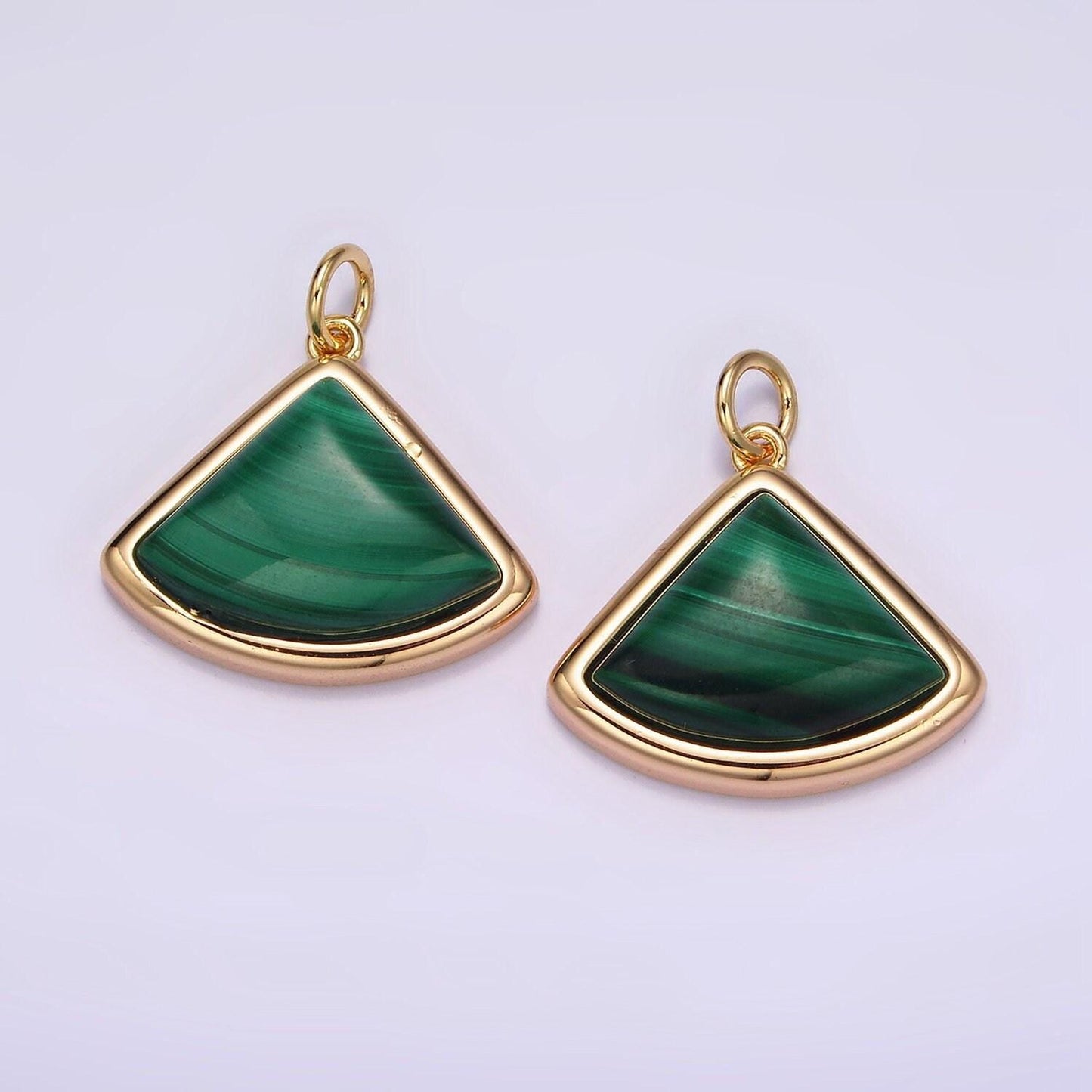16k gold filled 20mm green malachite triangle bezel charm | ag454