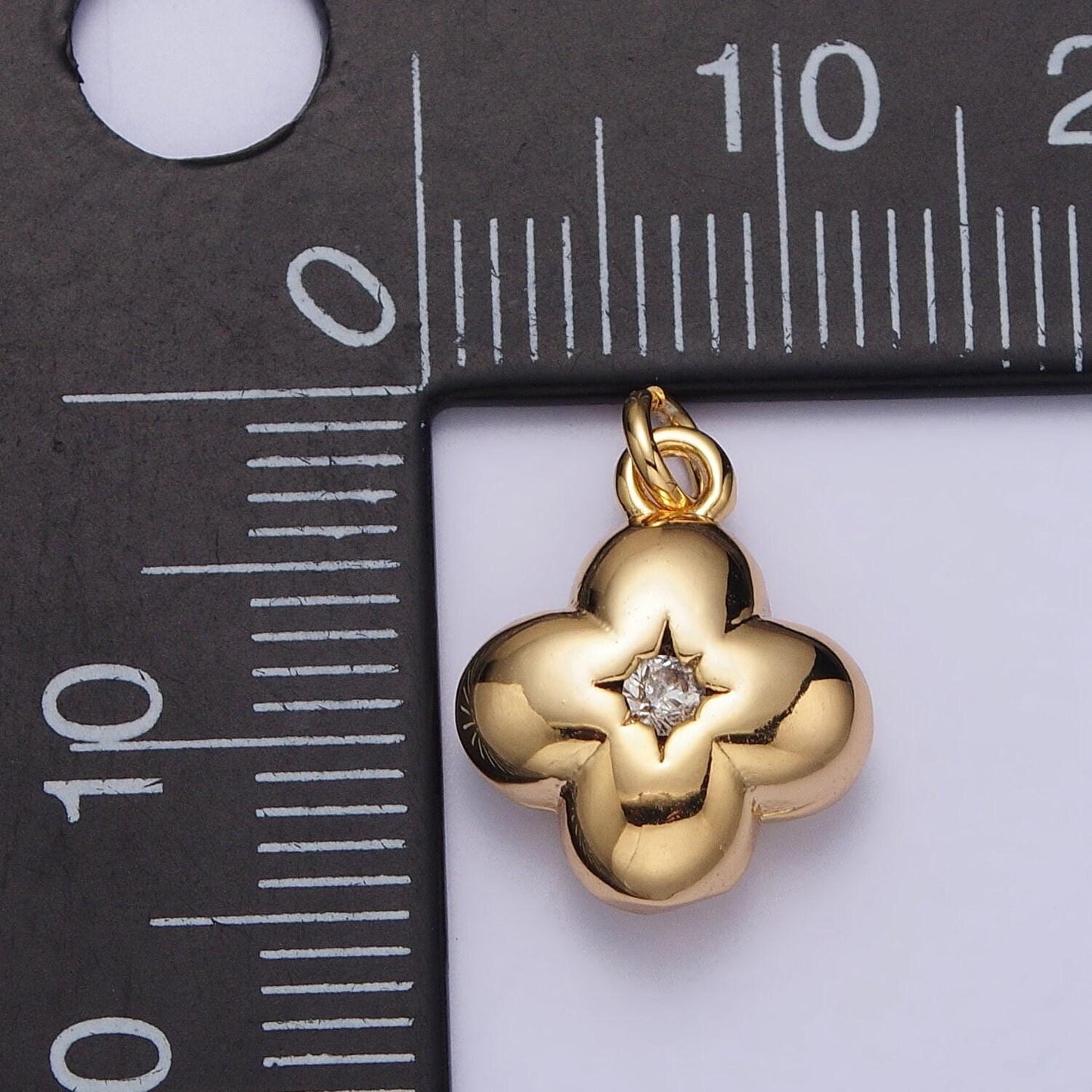 Small gold leaf pendant silver leaf charm lucky jewelry bracelet necklace charm wholesale jewelry ac281