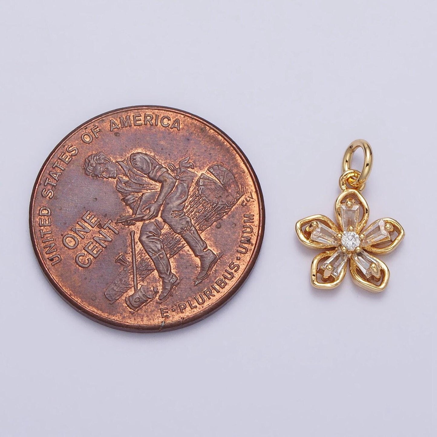 Mini gold five-petal flower pendant, silver flower charm for diy jewelry making accessories ac279