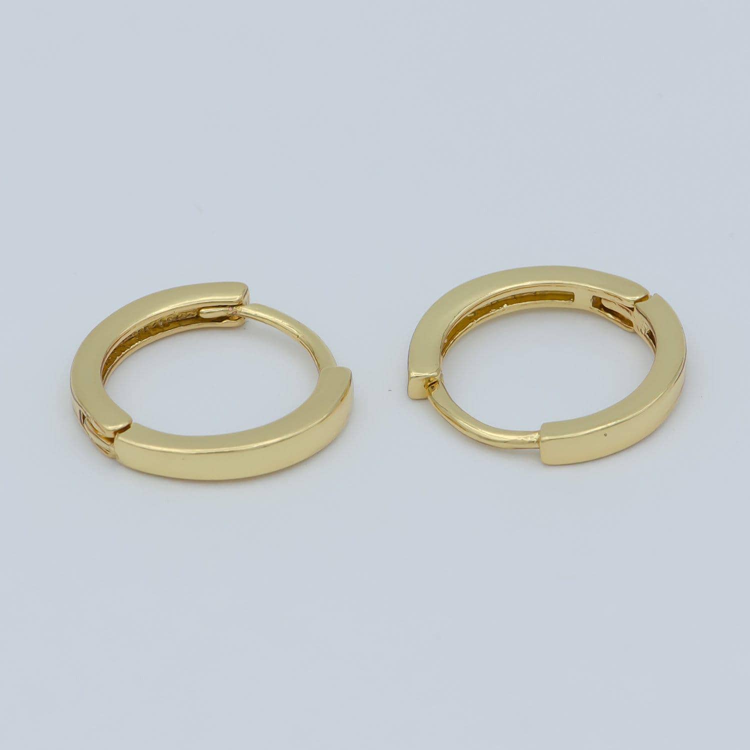 1x minimalist huggie hoop earring tiny round huggie earring minimal cartilage huggie hoop 14k goldfilled earring silver, rose gold, leo-831